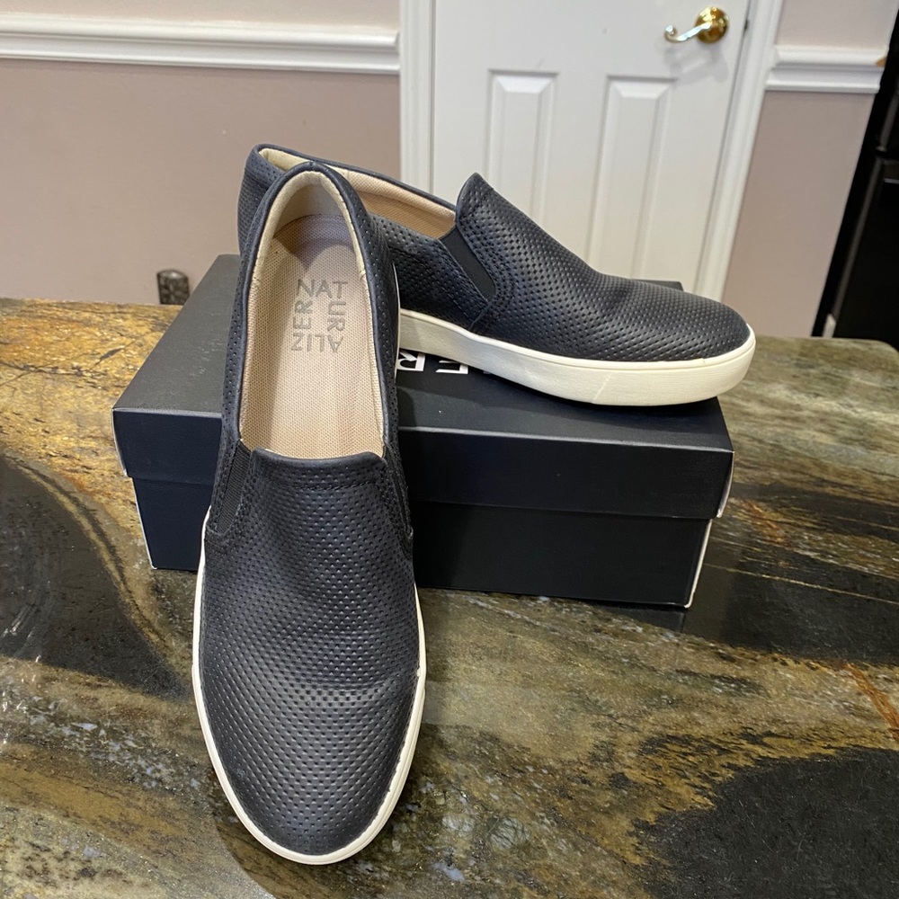 Naturalizer Leather Loafers